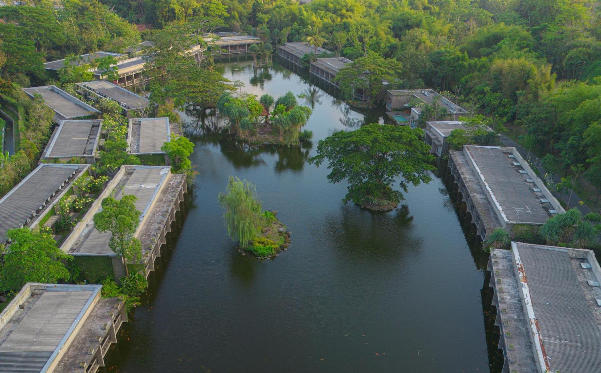 Hotel The Westlake Hotel&resort Yogyakarta