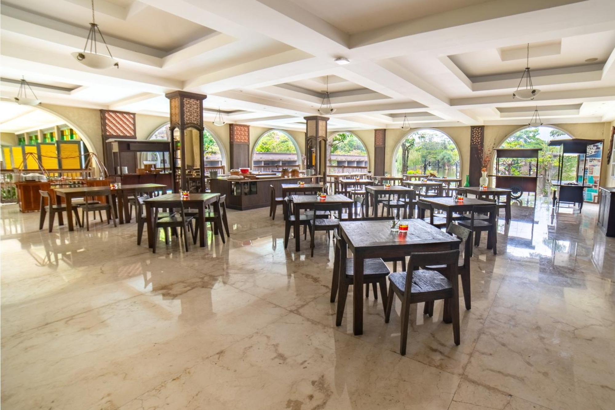 Hotel The Westlake Hotel&resort Yogyakarta Cebongan
