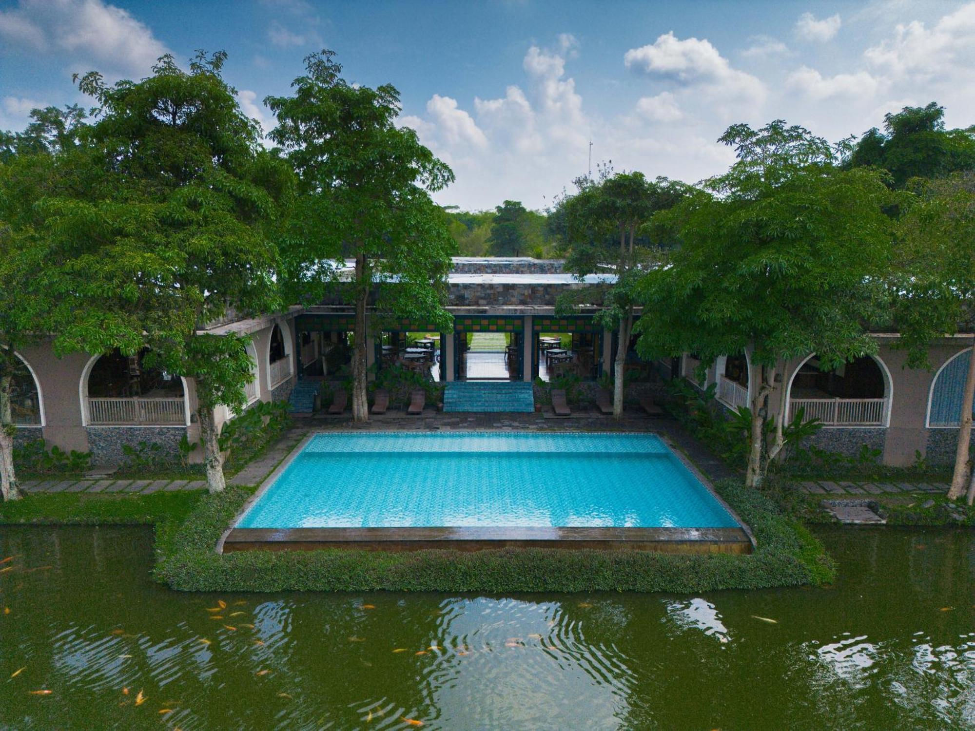 The Westlake Hotel&resort Yogyakarta 4*
